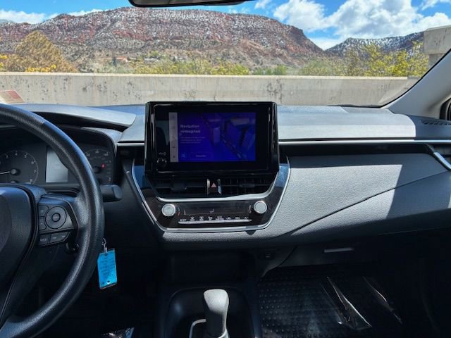 Used 2024 Toyota Corolla LE FWD image 14