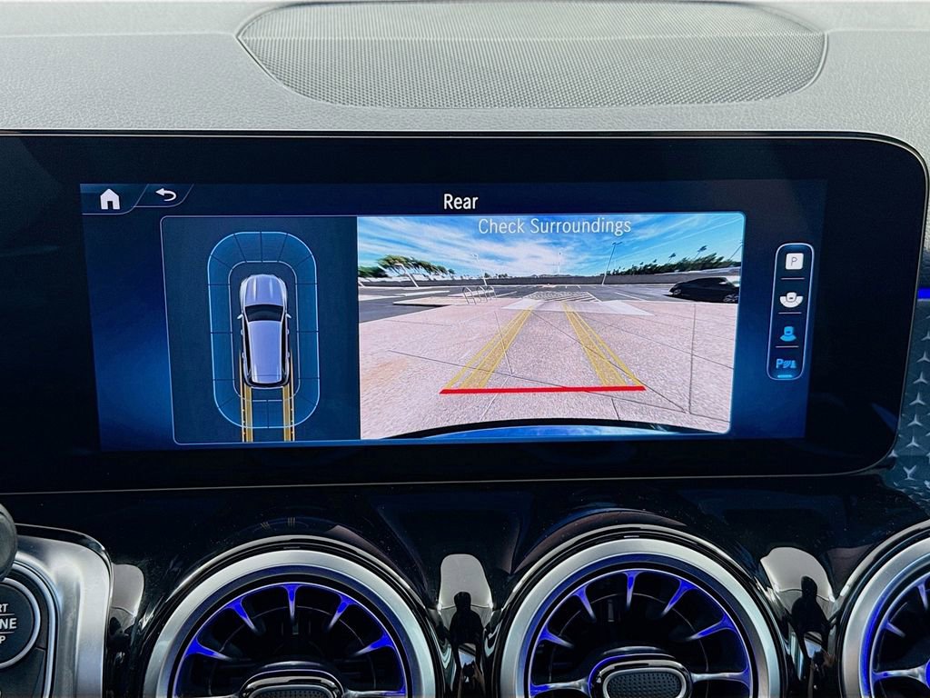Certified 2024 Mercedes-Benz GLB 250 image 35