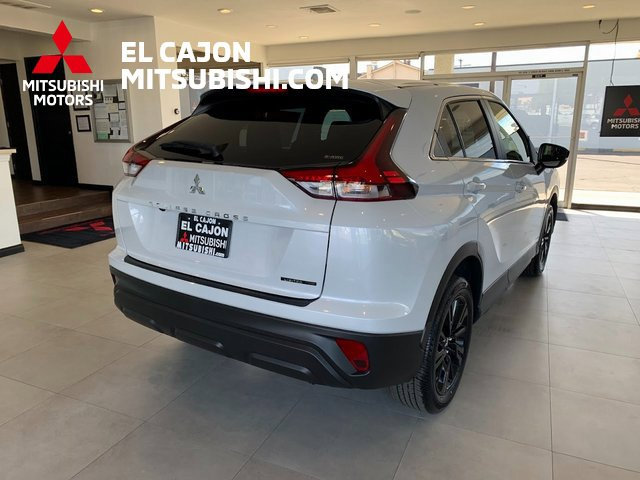 New 2026 Mitsubishi Eclipse Cross LE AWD/4WD image 3