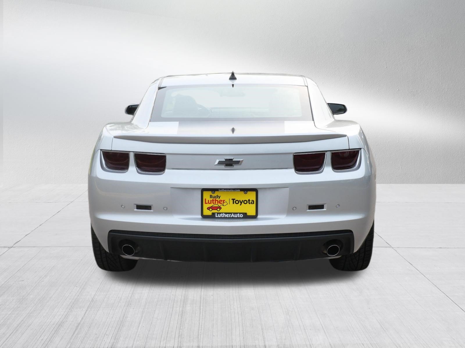 Used 2011 Chevrolet Camaro LT RWD image 6