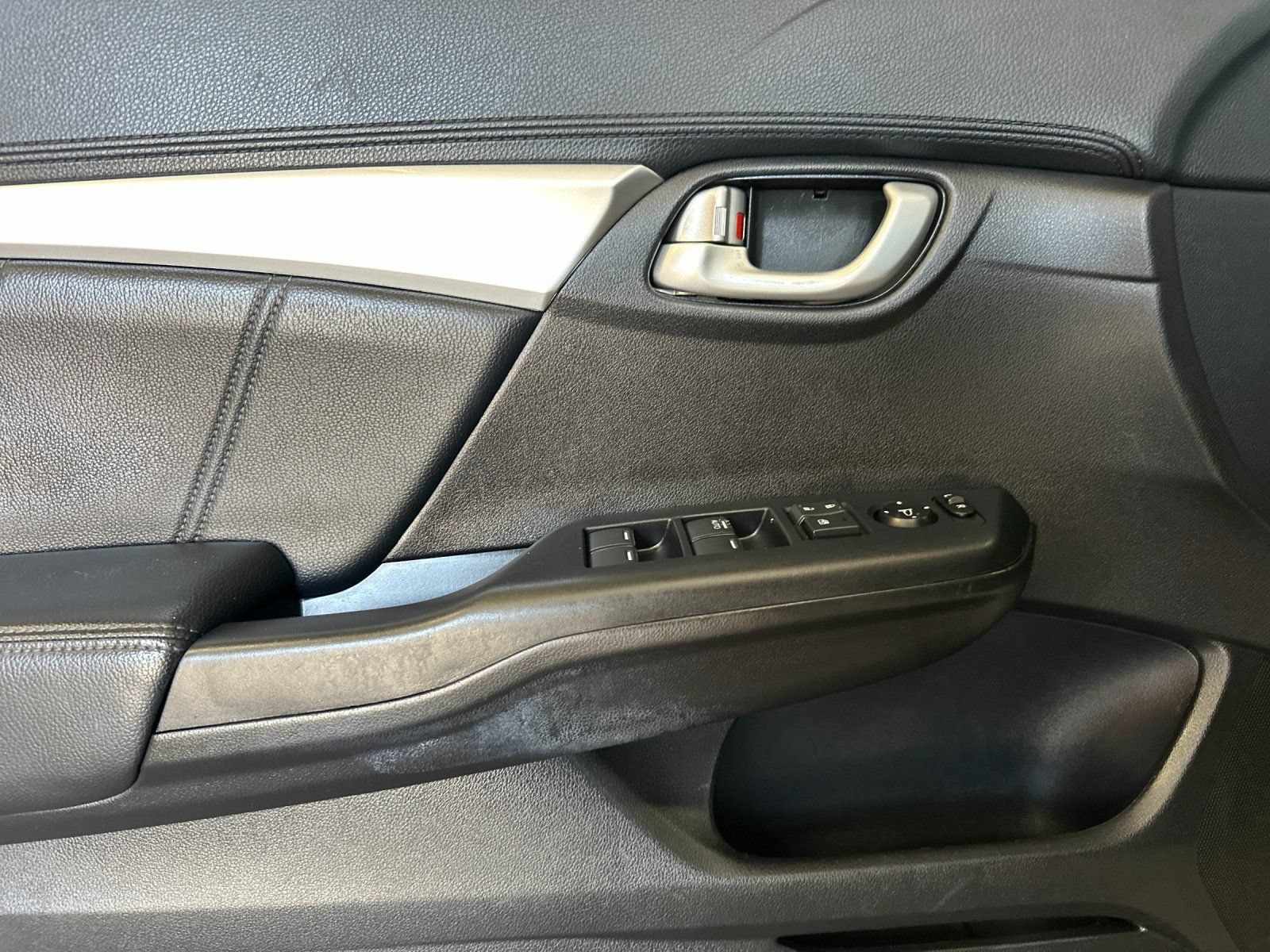 Used 2014 Honda Civic EX-L image 12
