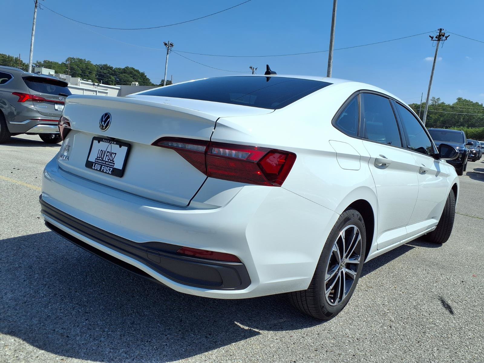 Used 2024 Volkswagen Jetta Sport FWD image 31
