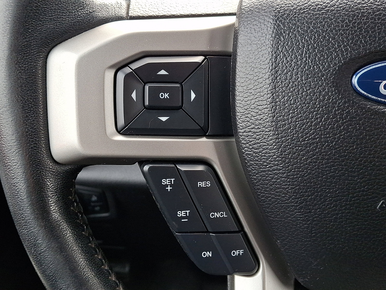 Used 2017 Ford F150 Lariat RWD image 26