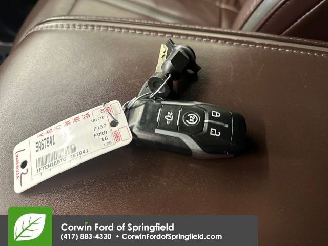 Used 2016 Ford F150 Platinum w/ Equipment Group 701A Luxury image 33