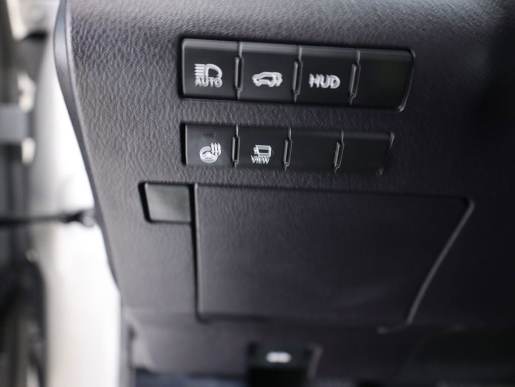 Used 2017 Lexus RX 350 AWD w/ Luxury Package image 10