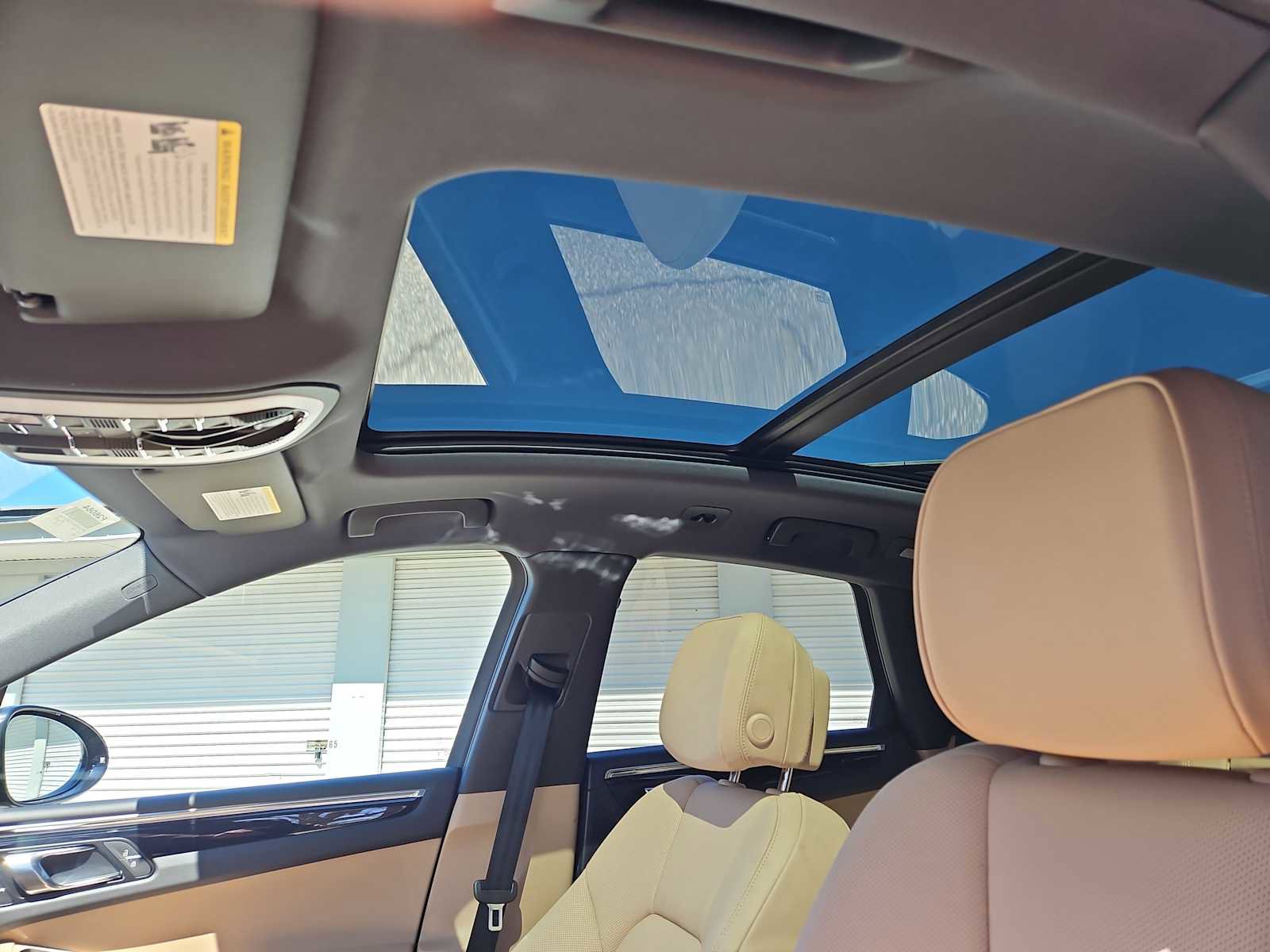 New 2026 Porsche Macan image 13