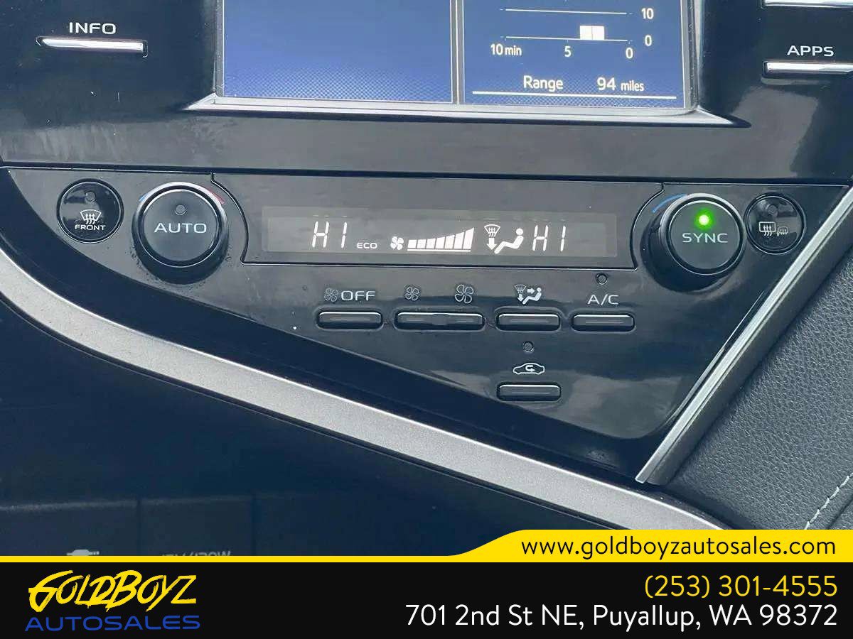 Used 2018 Toyota Camry XSE image 26