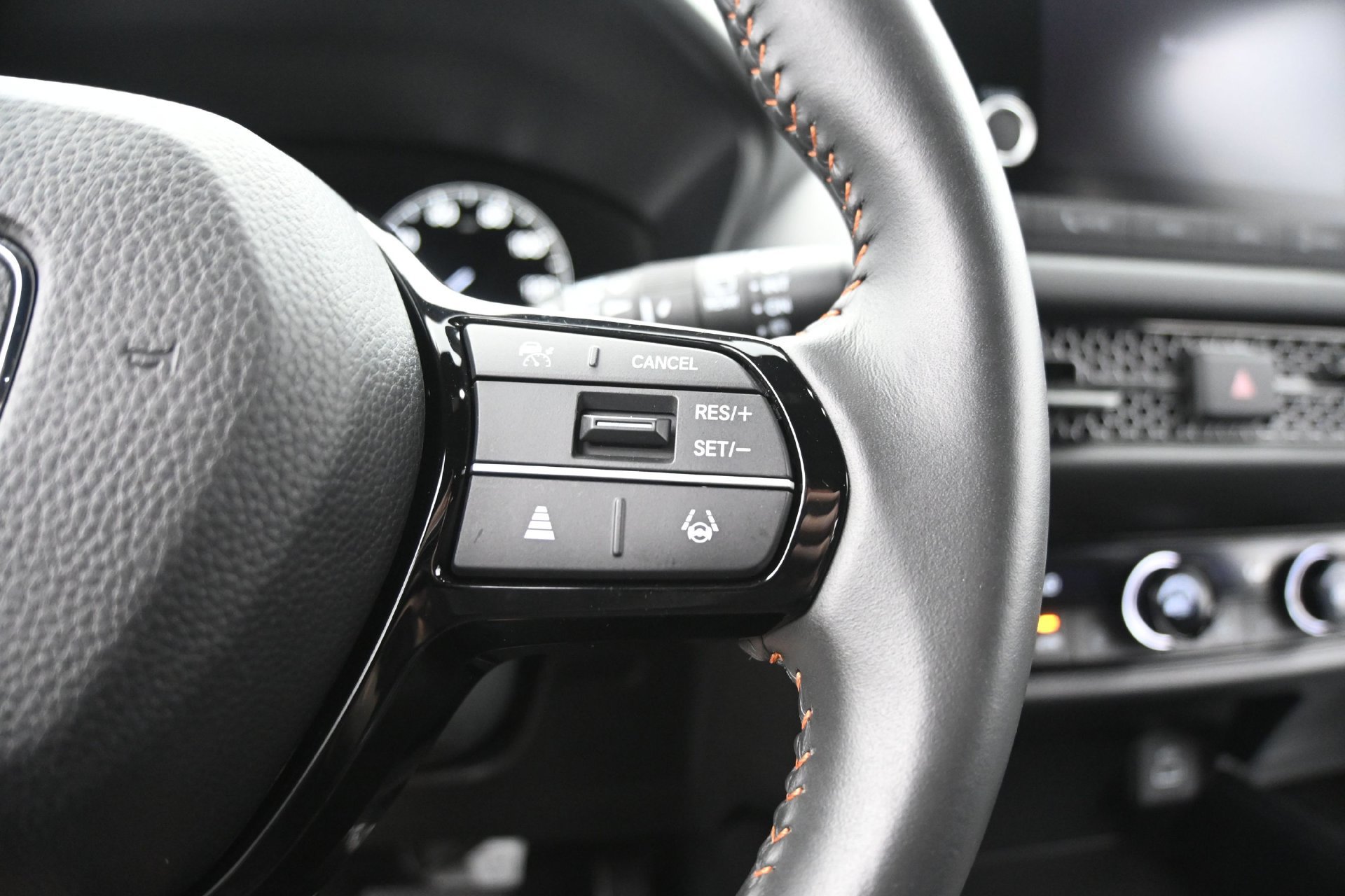 Used 2024 Honda HR-V Sport image 22