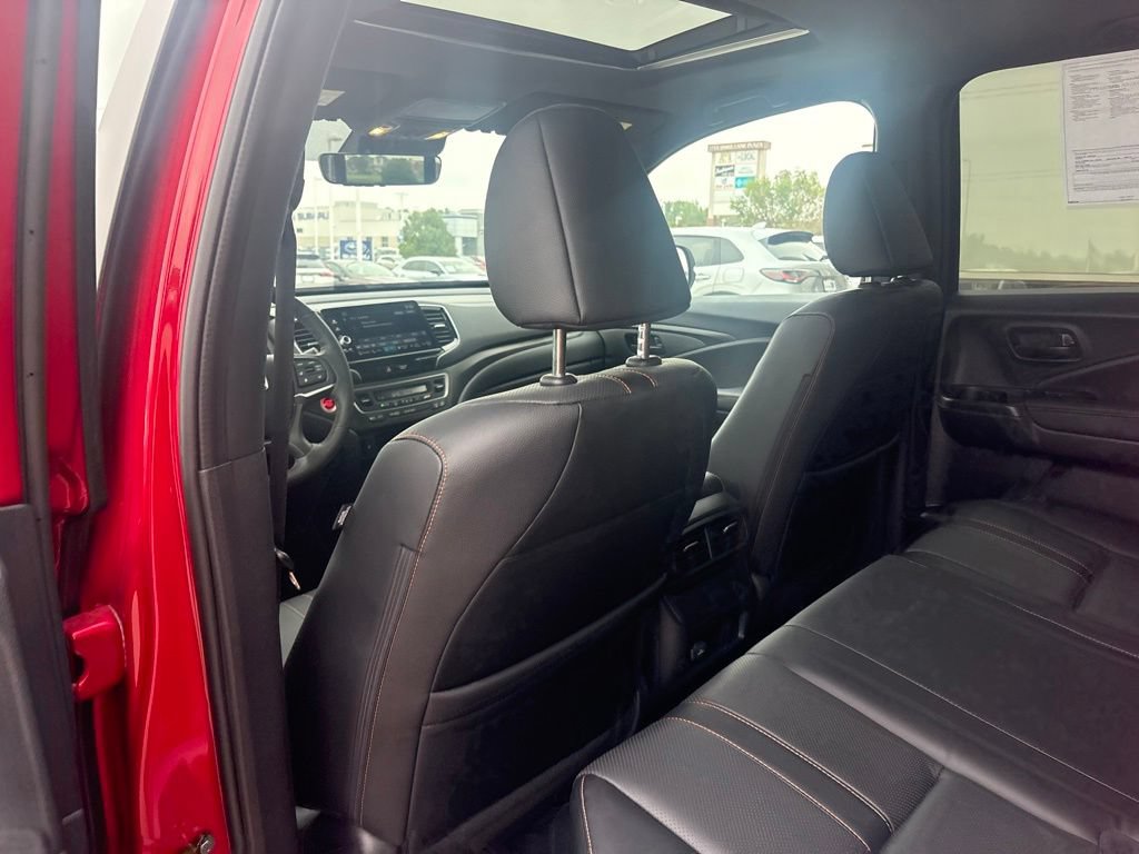 Used 2025 Honda Ridgeline TrailSport image 40