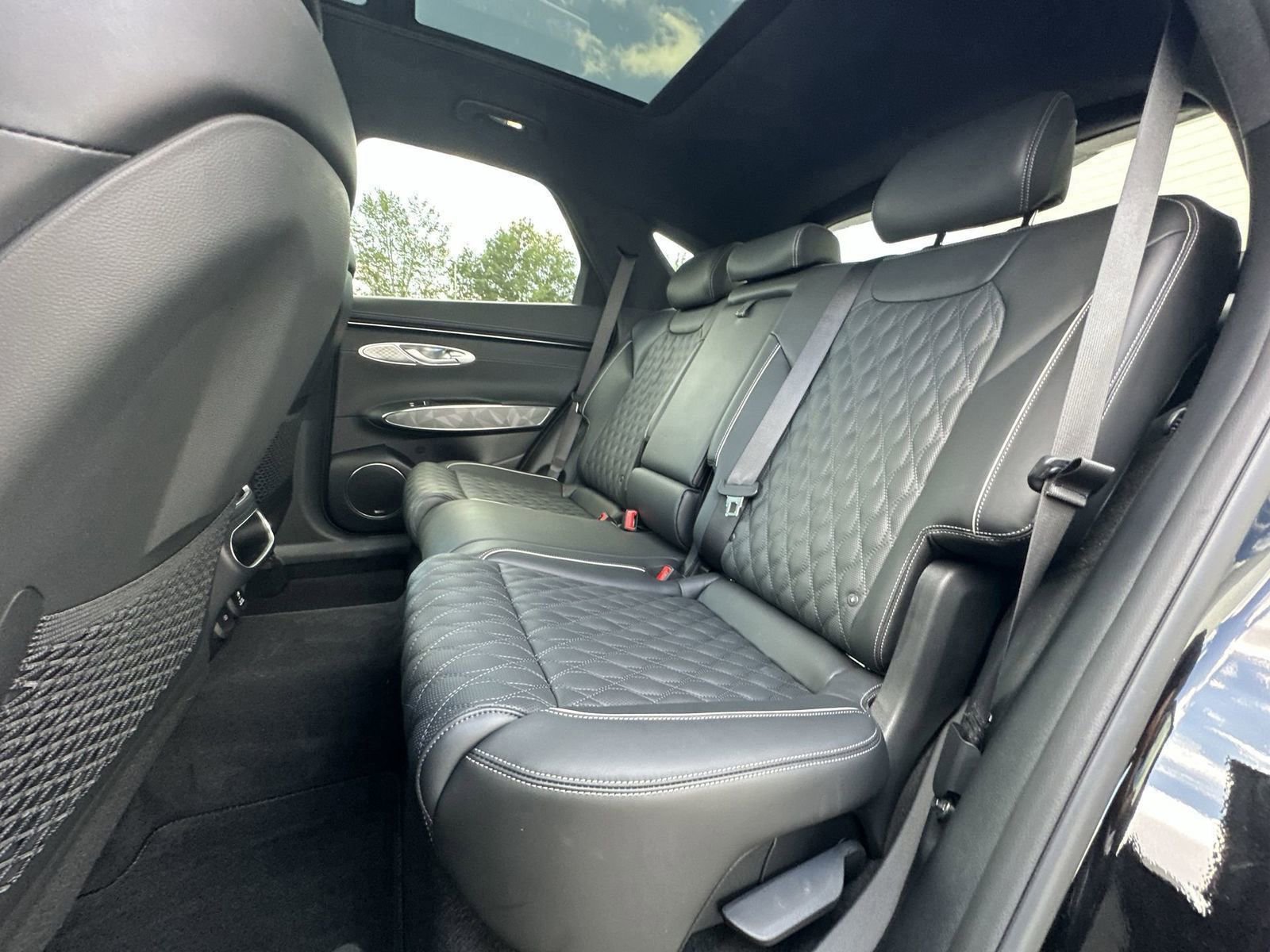 Used 2024 Genesis GV70 3.5T Sport w/ Sport Advanced Package image 29