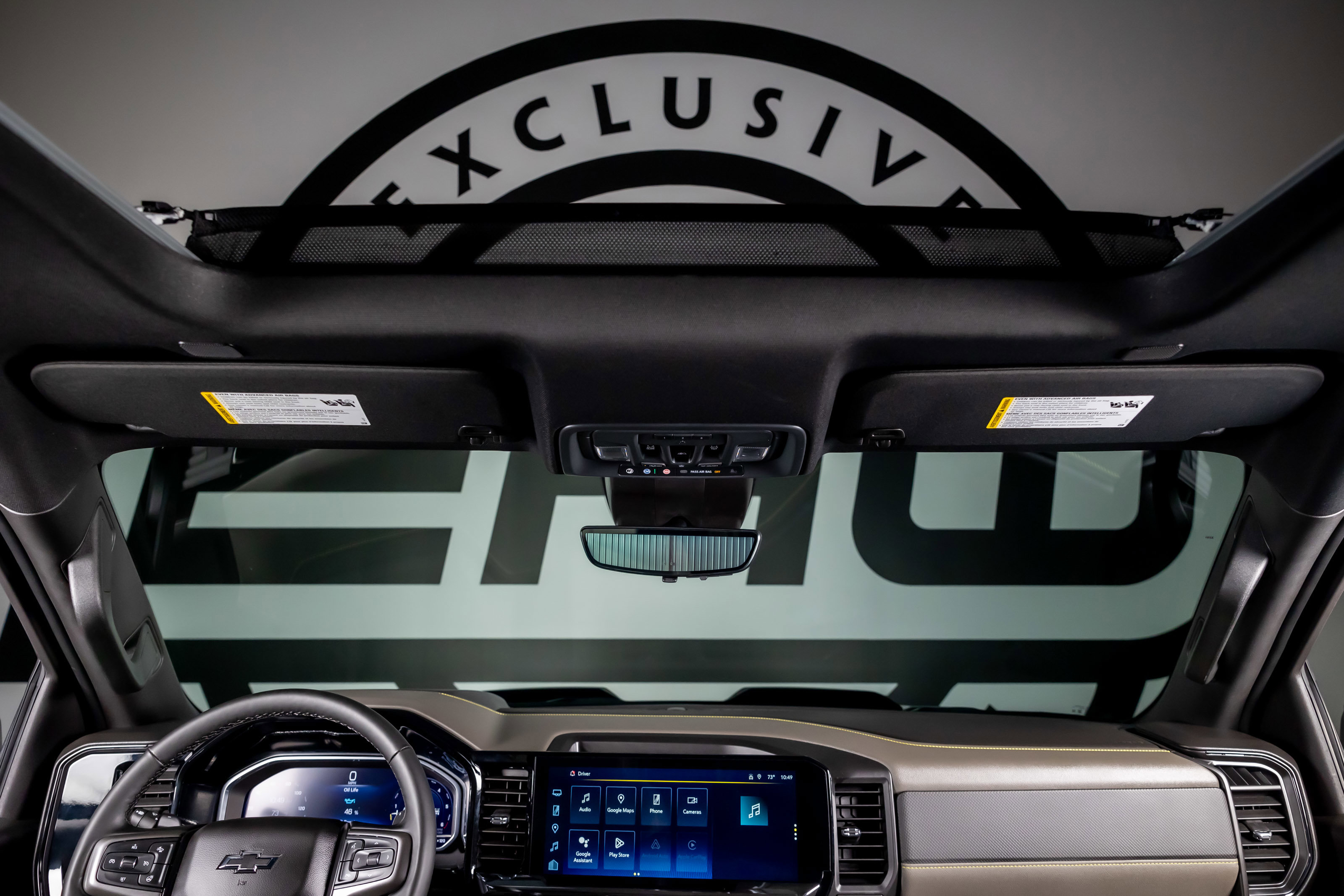Used 2025 Chevrolet Silverado 1500 ZR2 w/ Technology Package image 9