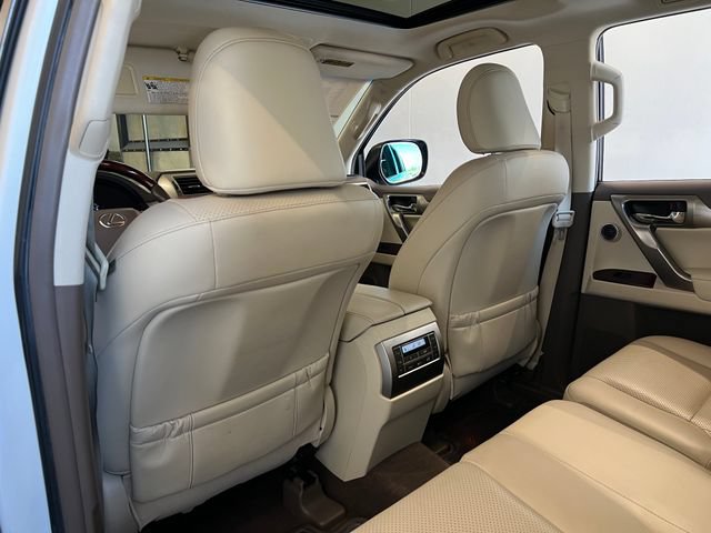 Used 2015 Lexus GX 460 Luxury AWD/4WD image 40