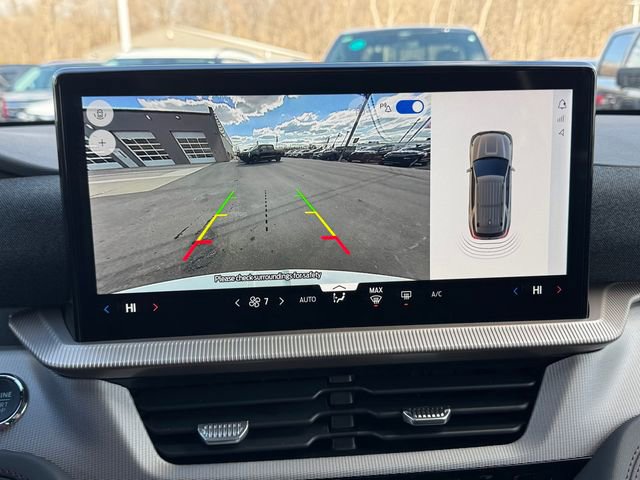 New 2026 Ford Explorer Active AWD/4WD image 17