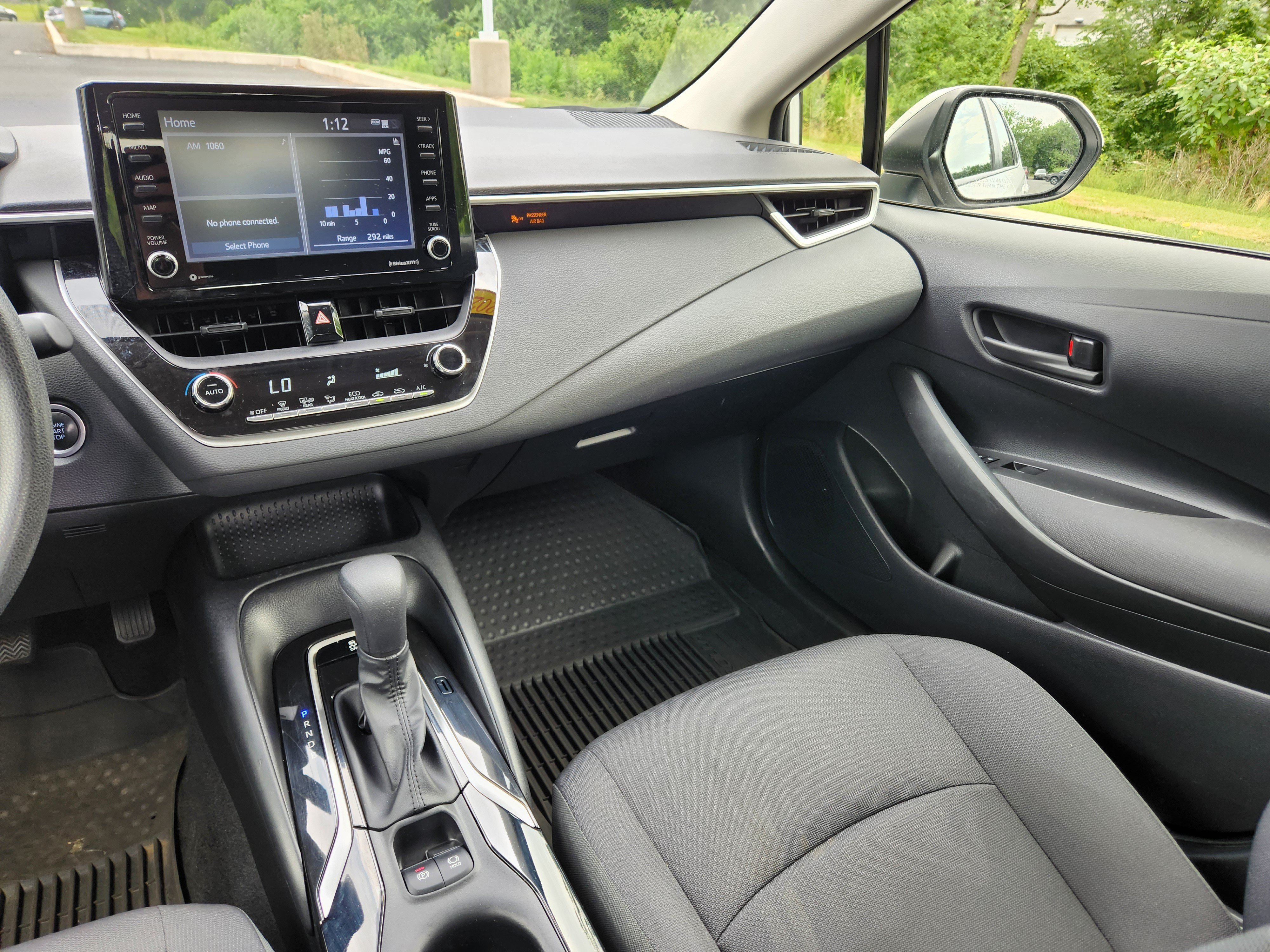 Used 2022 Toyota Corolla LE w/ LE Convenience Package FWD image 14