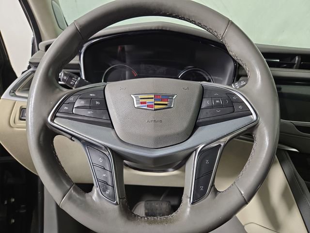 Used 2020 Cadillac XT5 Premium Luxury image 24