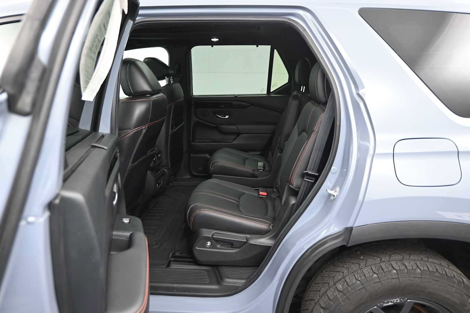 Used 2024 Honda Pilot TrailSport image 8