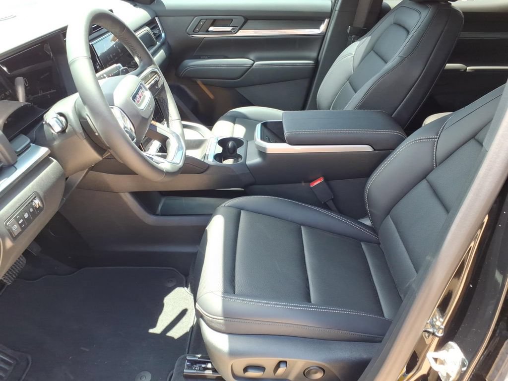 New 2027 GMC Terrain Elevation w/ Elevation Premium Package FWD image 14