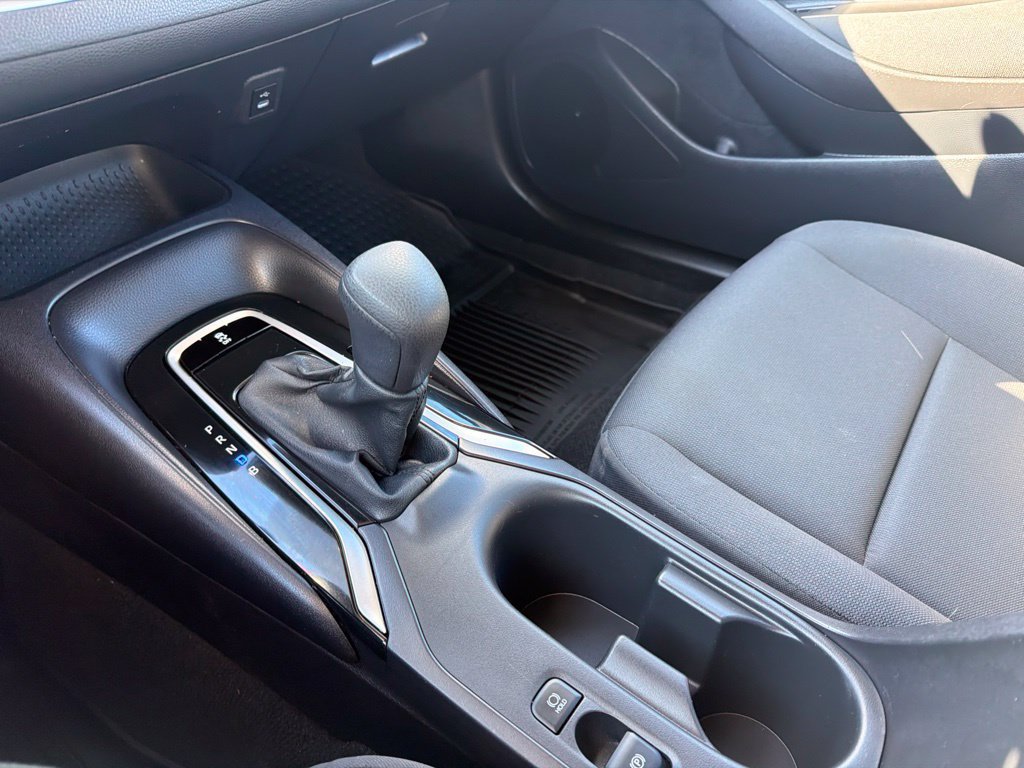 Certified 2025 Toyota Corolla LE FWD image 22