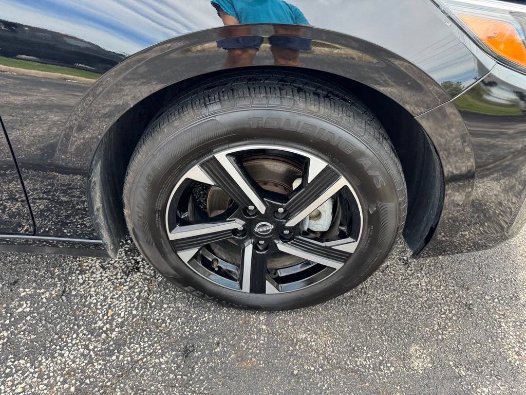 Used 2025 Nissan Sentra SV FWD image 26