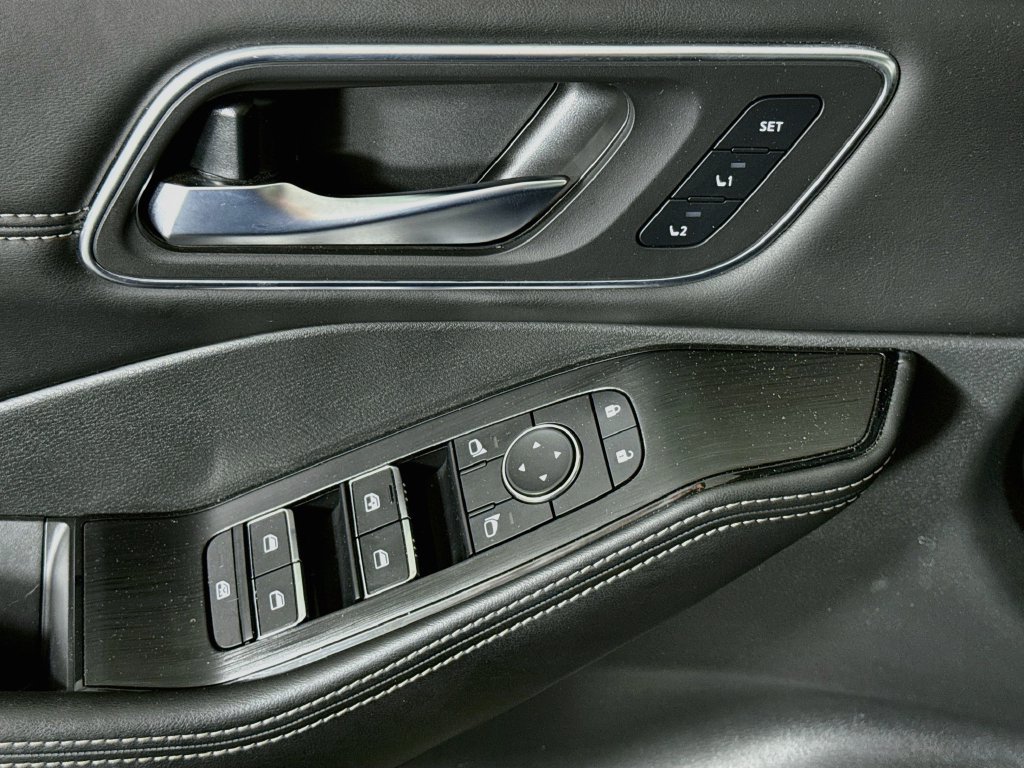 Certified 2021 Nissan Rogue SL w/ Premium Package FWD image 25