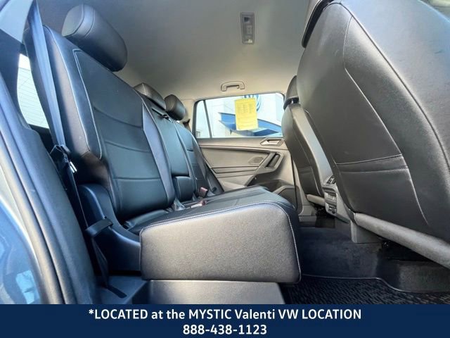 Used 2020 Volkswagen Tiguan SE image 22