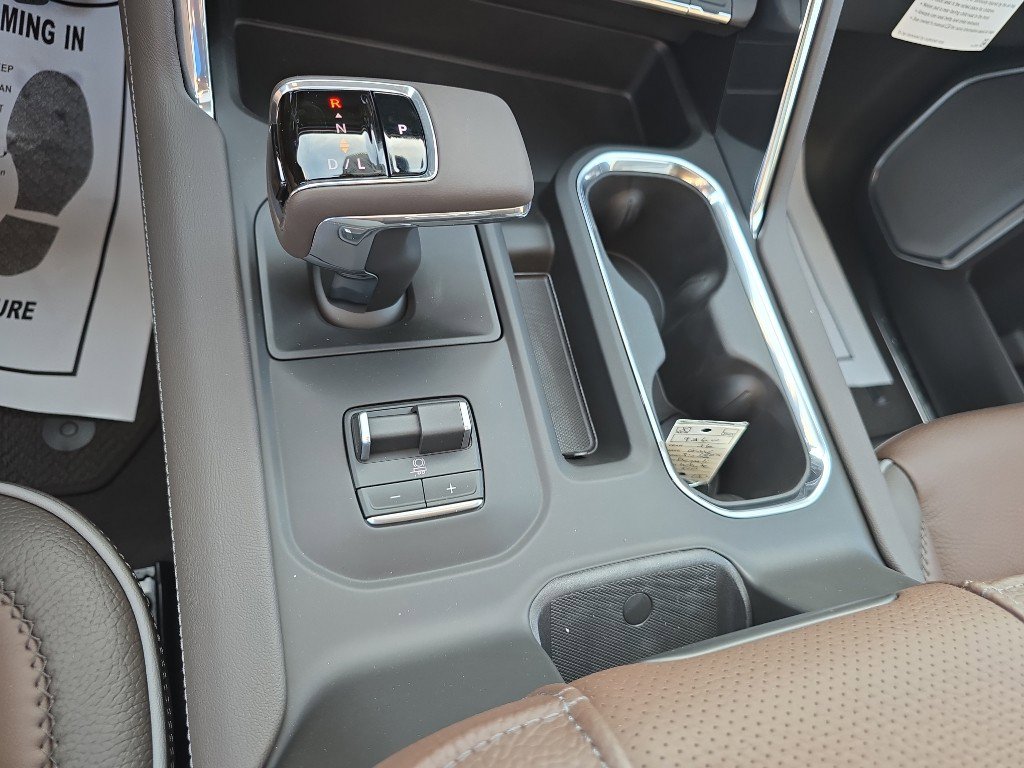 New 2026 GMC Sierra 1500 Denali w/ Denali Reserve Package AWD/4WD image 33