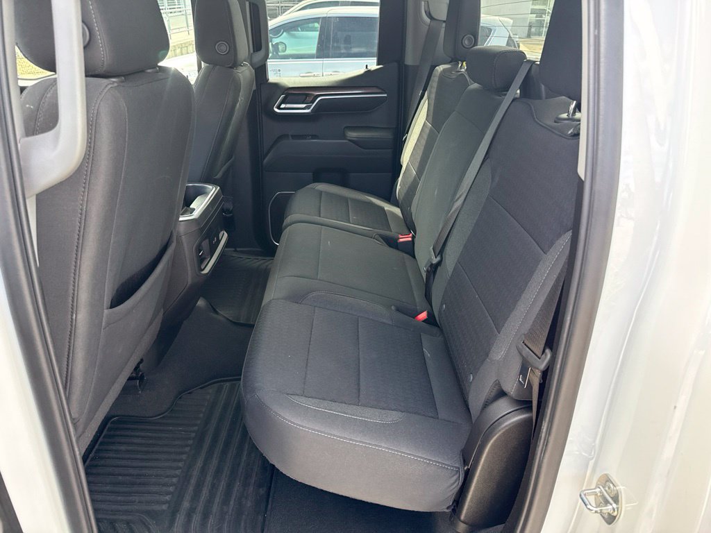 Used 2023 Chevrolet Silverado 1500 LT RWD image 10