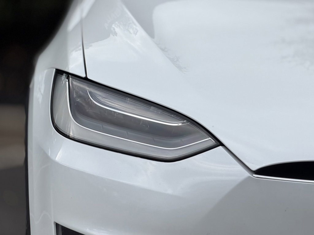 Used 2020 Tesla Model X Long Range image 4