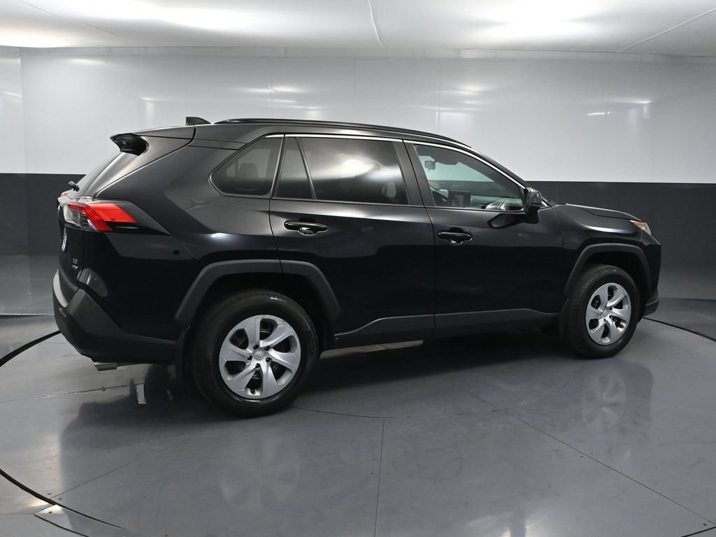 Used 2020 Toyota RAV4 LE w/ All Weather Liner Package AWD/4WD image 4
