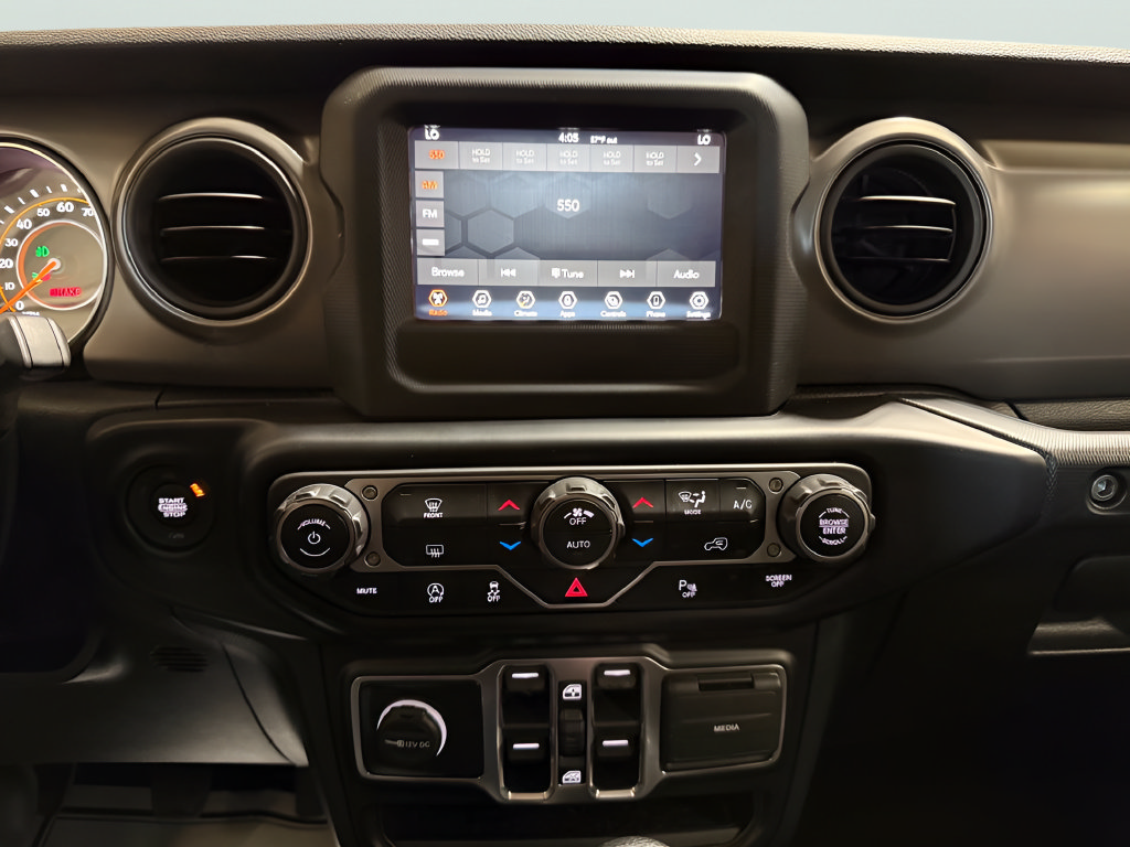 Used 2021 Jeep Wrangler Unlimited Sport AWD/4WD image 10