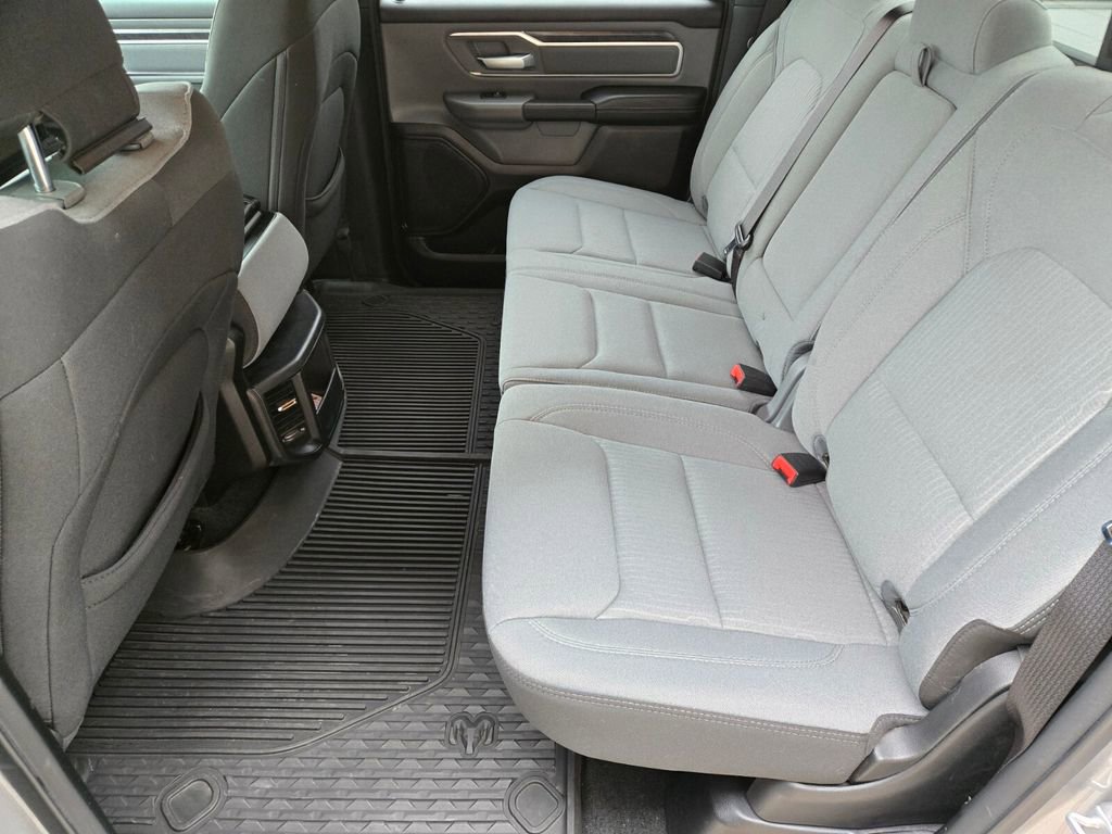 Used 2021 RAM 1500 Big Horn image 7