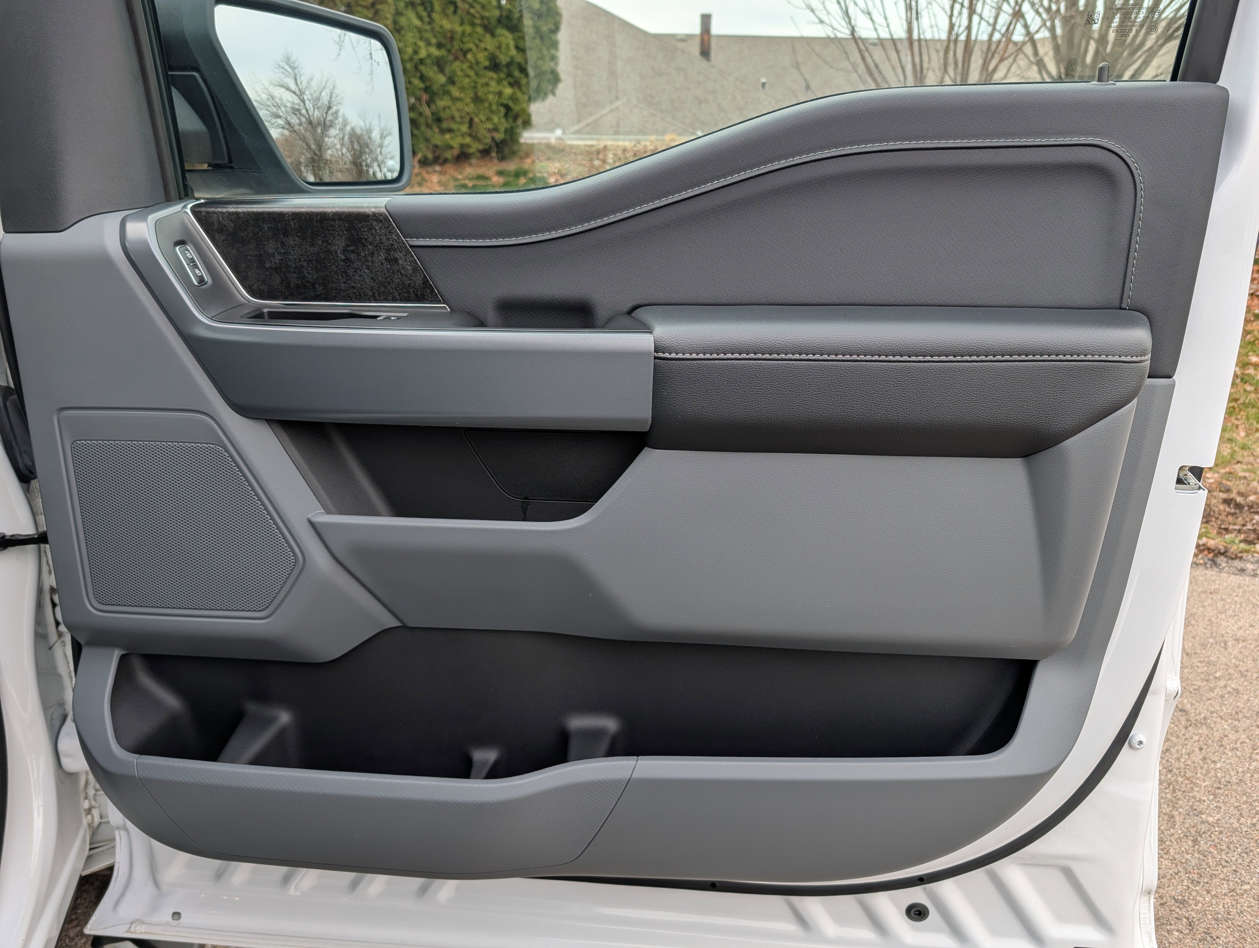 Used 2023 Ford F150 XLT w/ Equipment Group 302A High image 39