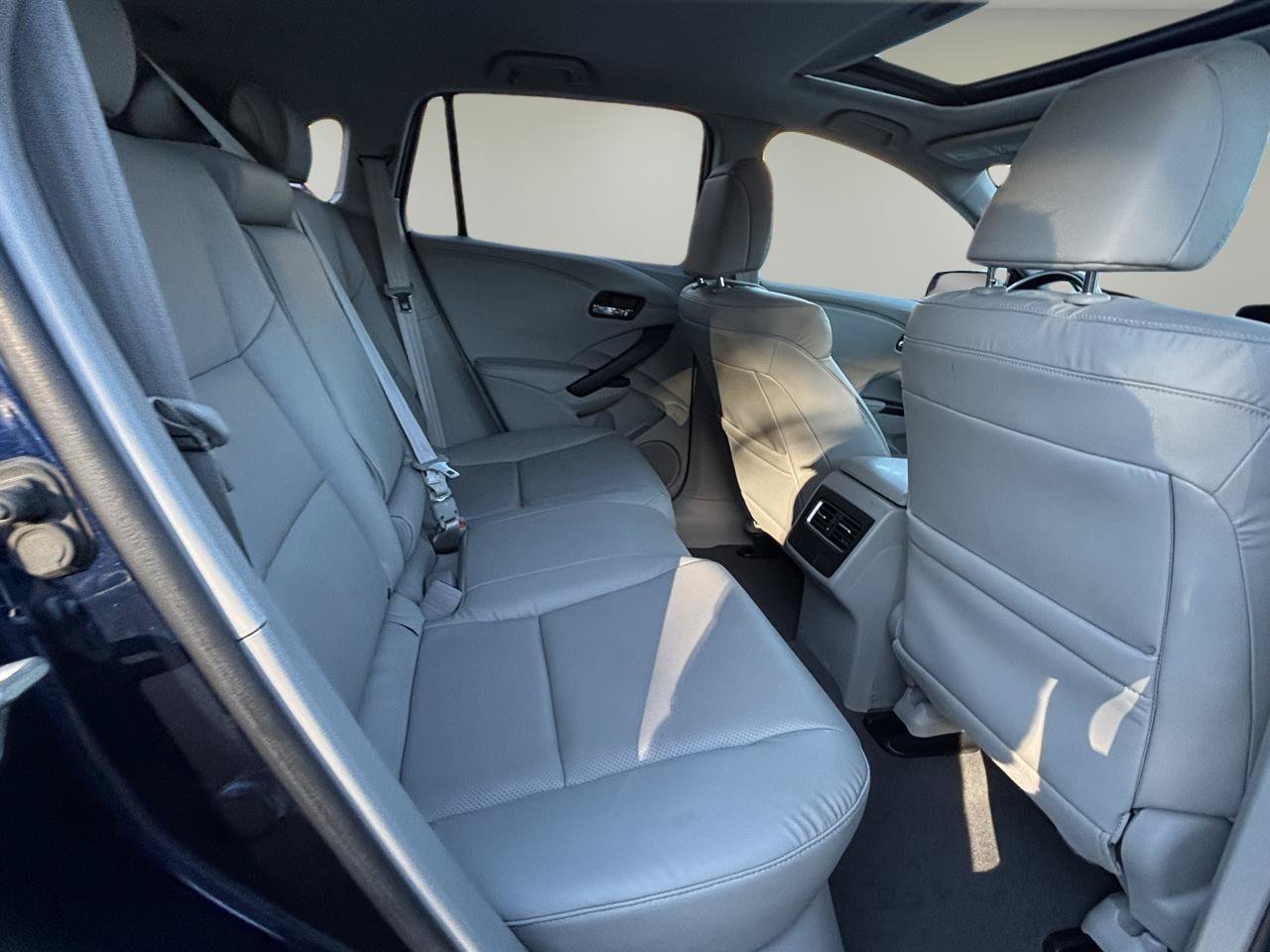 Used 2018 Acura RDX w/ Tech & AcuraWatch Plus Pack AWD/4WD image 16