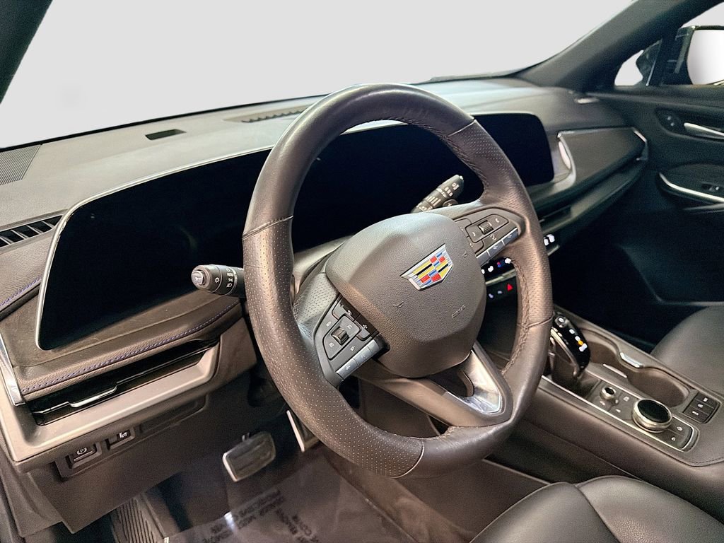 Certified 2024 Cadillac XT4 Sport image 9