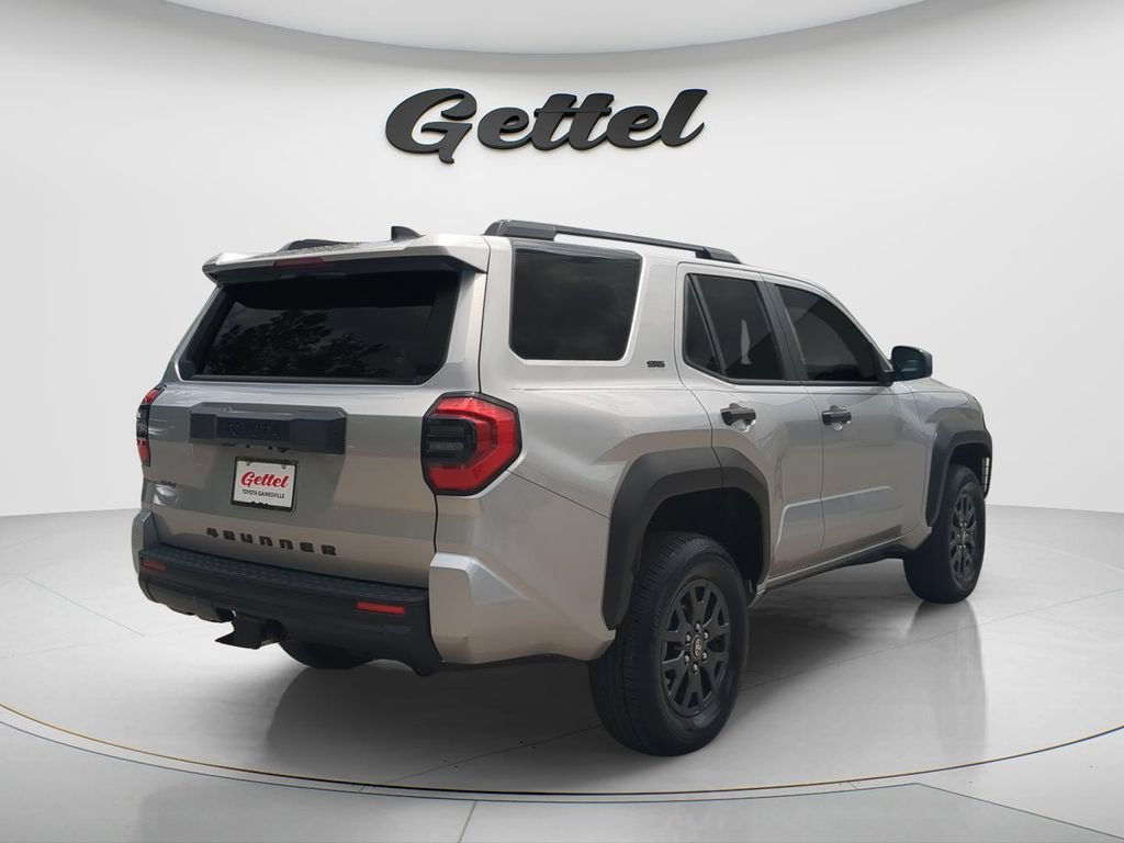 Certified 2026 Toyota 4Runner SR5 AWD/4WD image 5