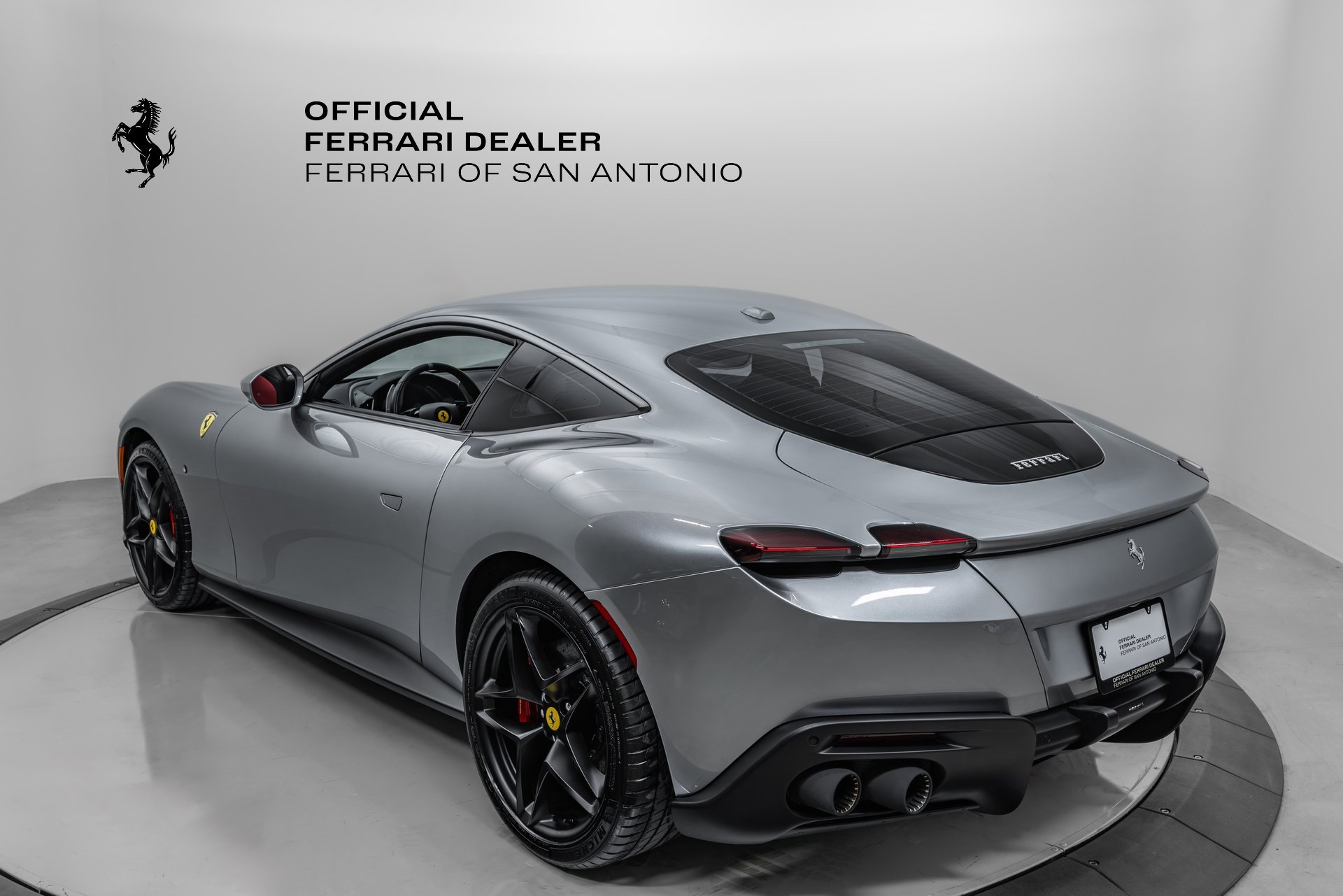 Certified 2024 Ferrari Roma Base image 13