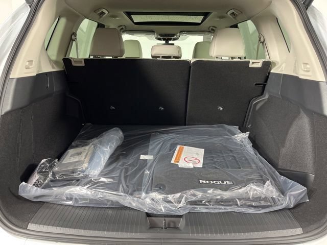 New 2026 Nissan Rogue Dark Armor FWD image 47