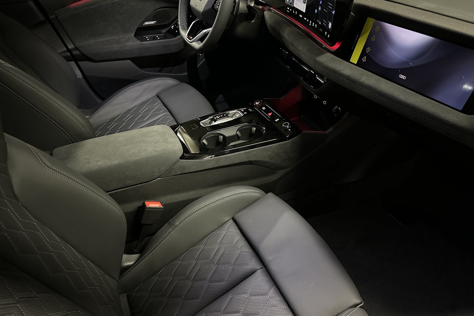 New 2027 Audi S6 e-tron Prestige AWD/4WD image 14
