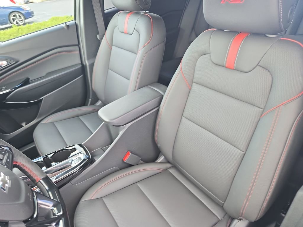 New 2026 Chevrolet Trax RS w/ Sunroof Package image 15