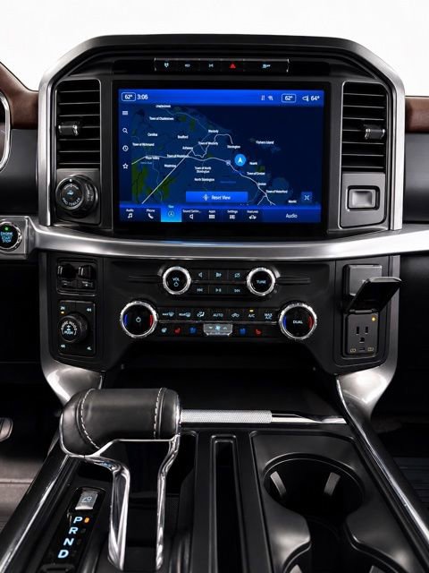 Used 2022 Ford F150 Lariat w/ Equipment Group 502A High AWD/4WD image 30