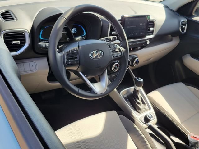 New 2026 Hyundai Venue SEL FWD image 5
