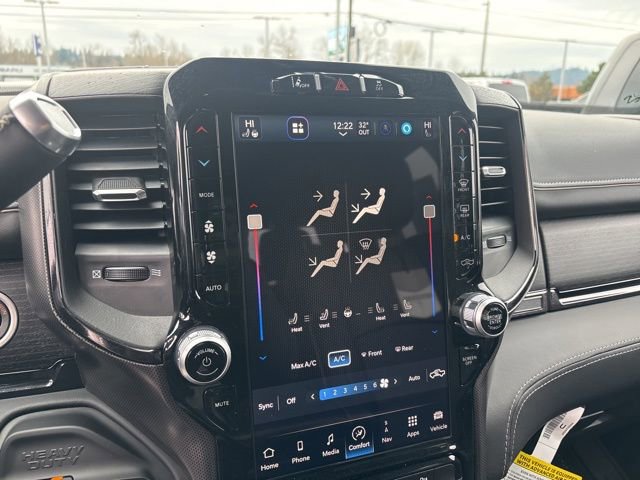 Used 2024 RAM 3500 Limited image 32