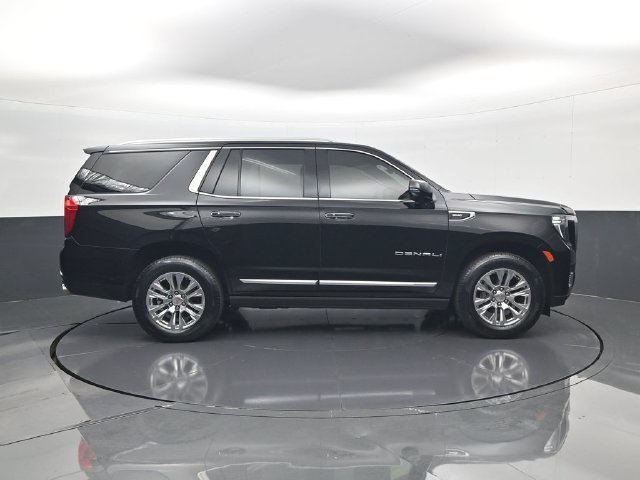 Certified 2021 GMC Yukon Denali w/ Advanced Technology Package AWD/4WD image 4