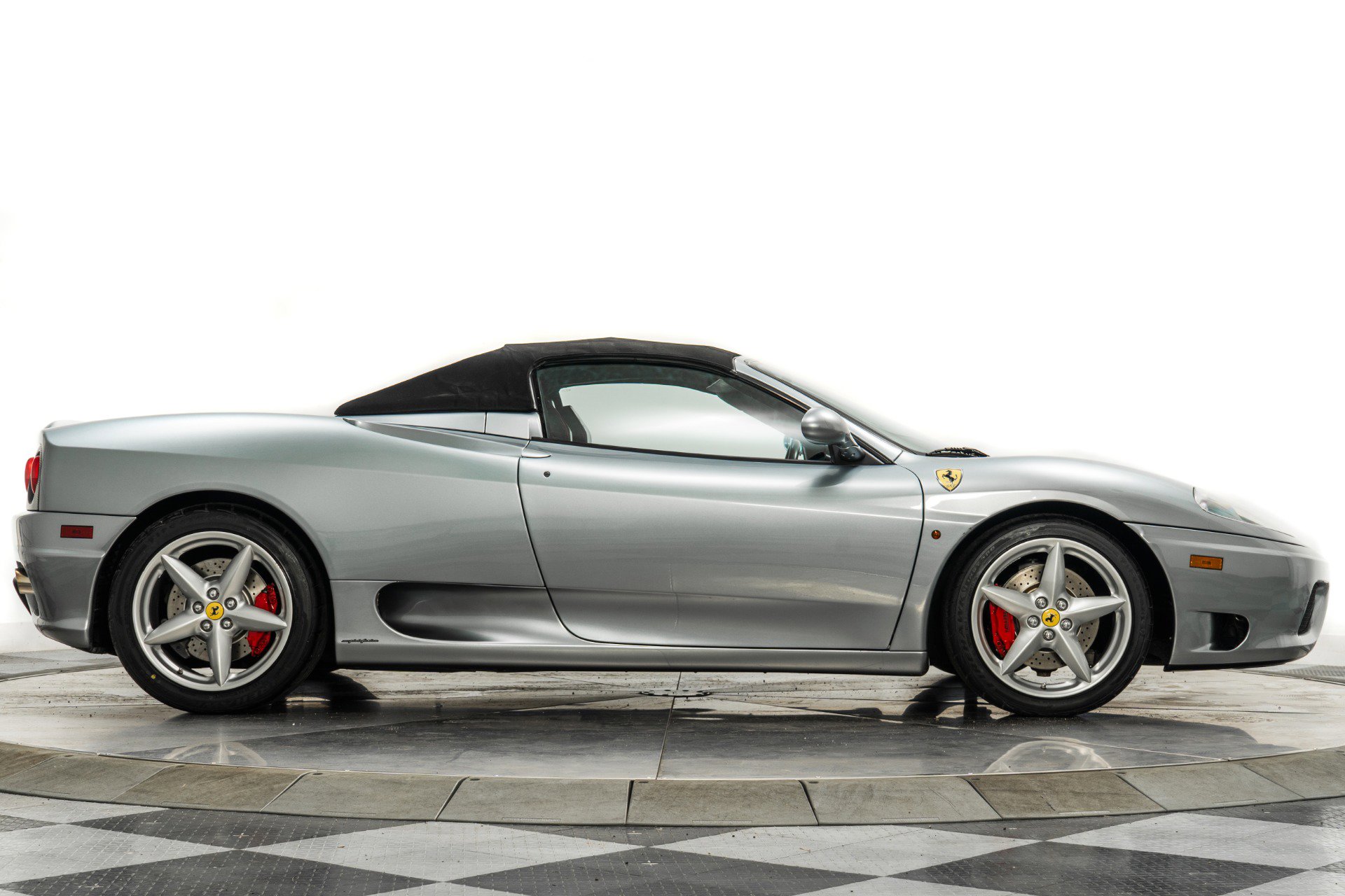 Used 2001 Ferrari 360 Spider image 18