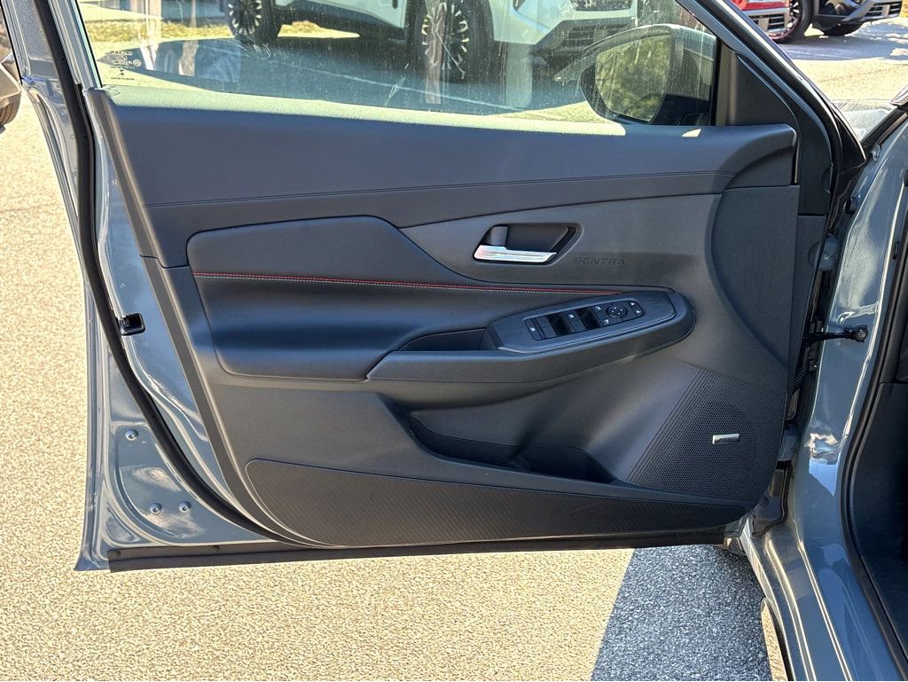 New 2026 Nissan Sentra SR w/ Floor Mat Package FWD image 18