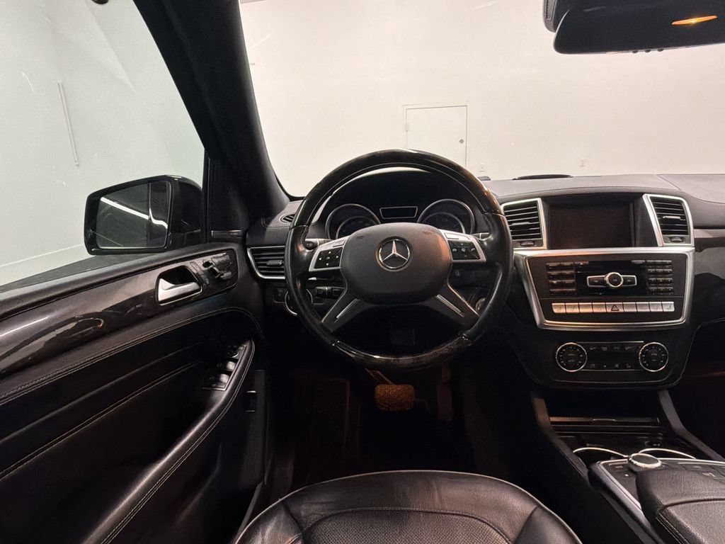 Used 2013 Mercedes-Benz ML 550 4MATIC image 4