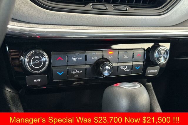 Used 2024 Jeep Compass Limited image 17