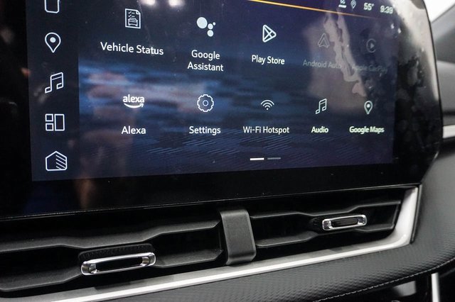 Used 2025 Chevrolet Equinox LT image 18