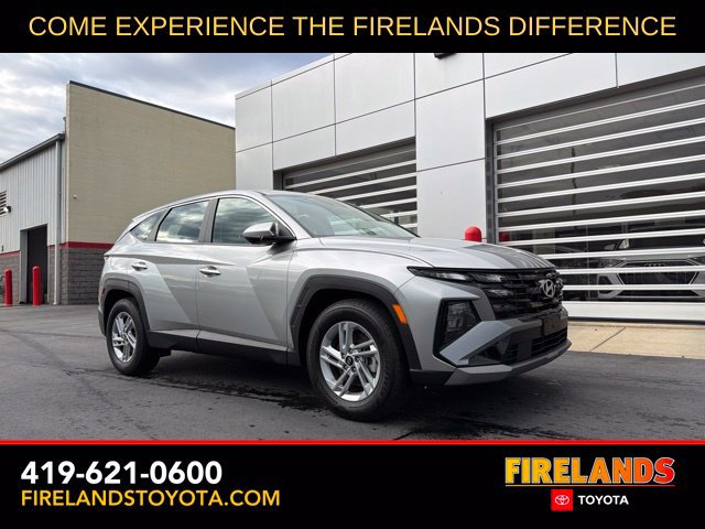 Used 2026 Hyundai Tucson SE FWD image 1