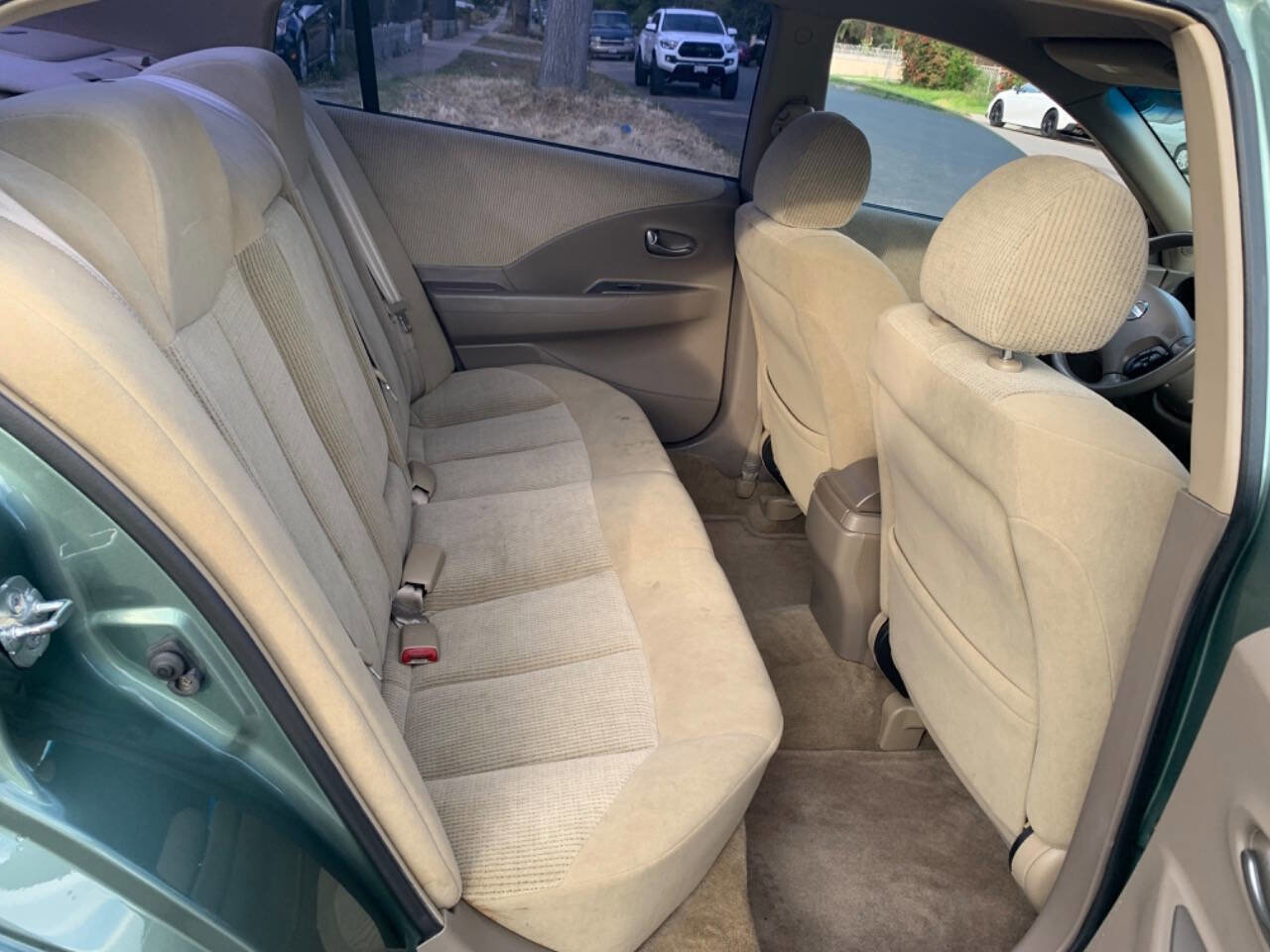 Used 2003 Nissan Altima 3.5 SE FWD image 15